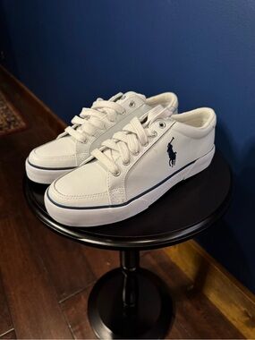 Polo by Ralph Lauren Leather White Low-Top Sneakers with Navy Logo 9D NWOT